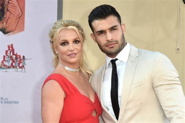 Britney Spears’ Ex Jason Alexander To Remain In Prison After Wedding – Hollywood Life