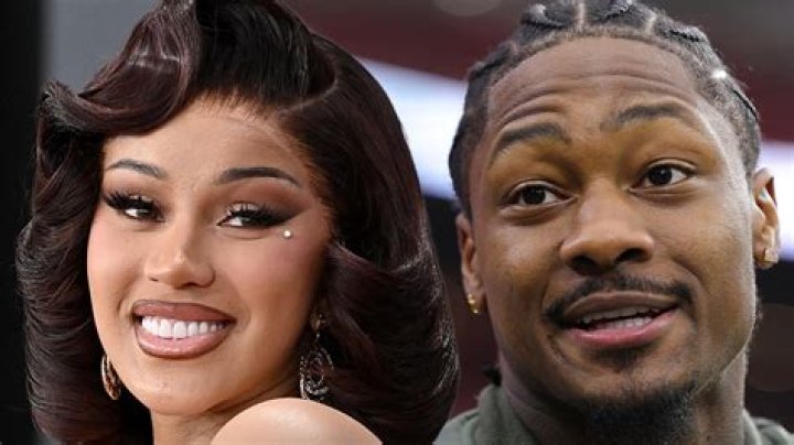 Did Cardi B Steal Music From Another Artist? Listen & Compare – Hollywood Life