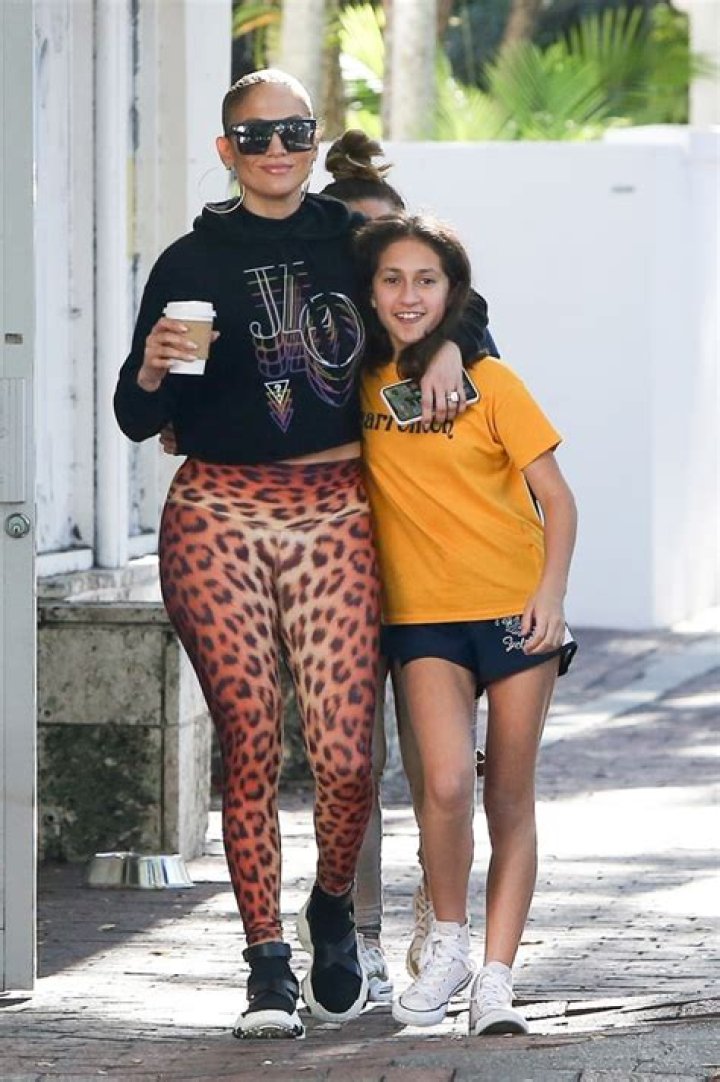 Jennifer Lopez, 50, Shows Off Her Flawless Abs In Crop Top & Cheetah Leggings With Daughter, 11