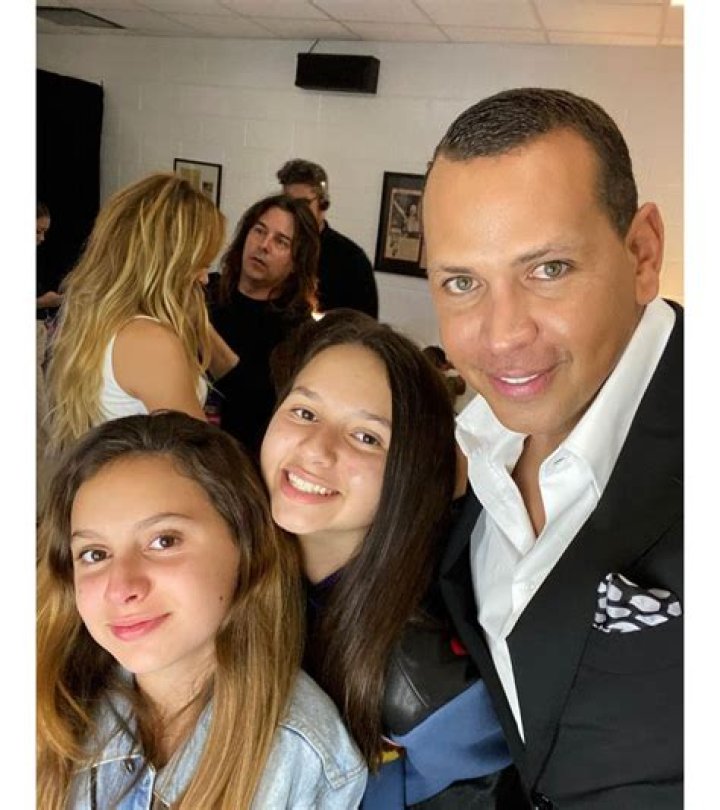 JLo Rocks Out To ‘In The Morning’ With A-Rod’s Daughters, Natasha, 16, & Ella, 12, In Cute Dance Video