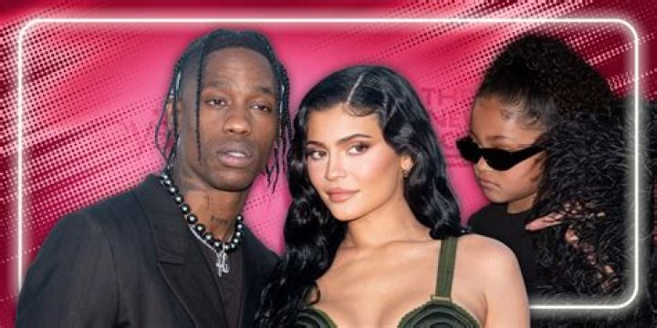 Kylie Jenner & Travis Scott Return To LA Together After Visiting His Family In Texas — New Pics
