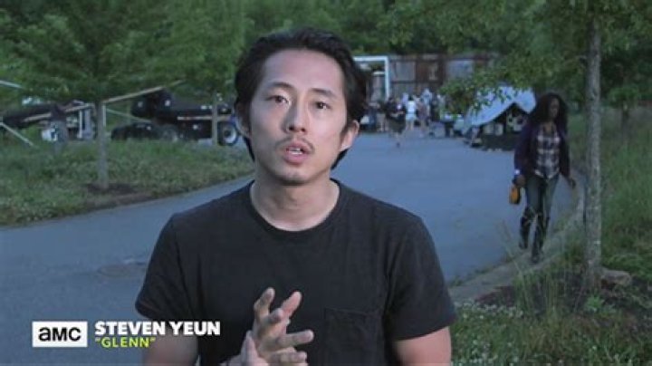 Steven Yeun Thanks ‘Walking Dead’ Fans For ‘The Greatest Experience Of My Life’ — Watch