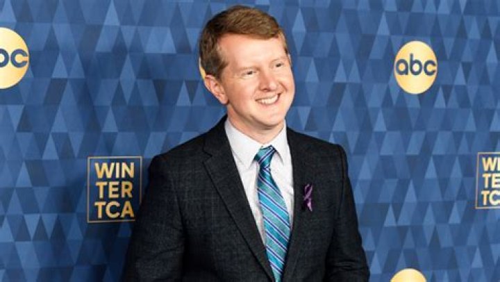 Who Is Ken Jennings? 5 Things About ‘Jeopardy!’ Champ & Interim Host – Hollywood Life